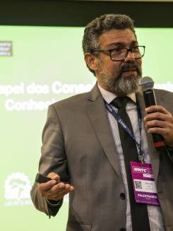 Ubiracir Fernandes